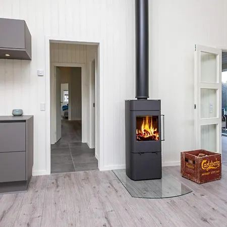 Stylish Lakeview Retreat-by Traum Vakantiehuis
