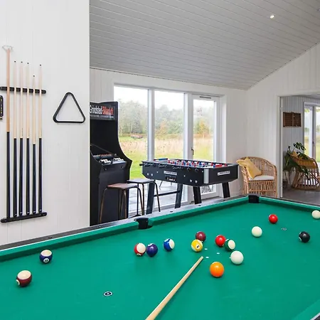 Vakantiehuis Stylish Lakeview Retreat-by Traum